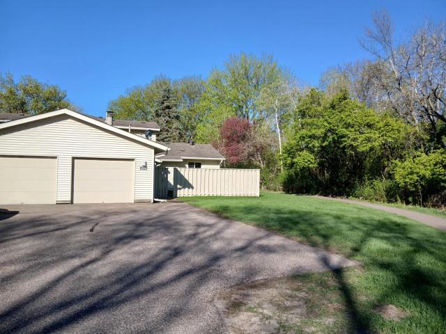 1074 Carmel Court Saint Paul MN 55126 - MLS# 7077909