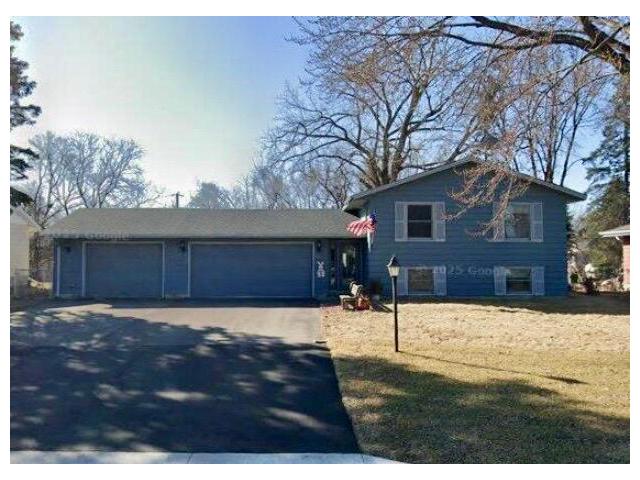 2425 80th Avenue N Minneapolis MN 55444 - MLS# 7077928
