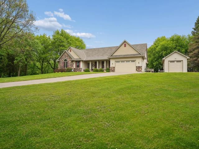 1118 25th Street NW Buffalo MN 55313 - MLS# 7077998