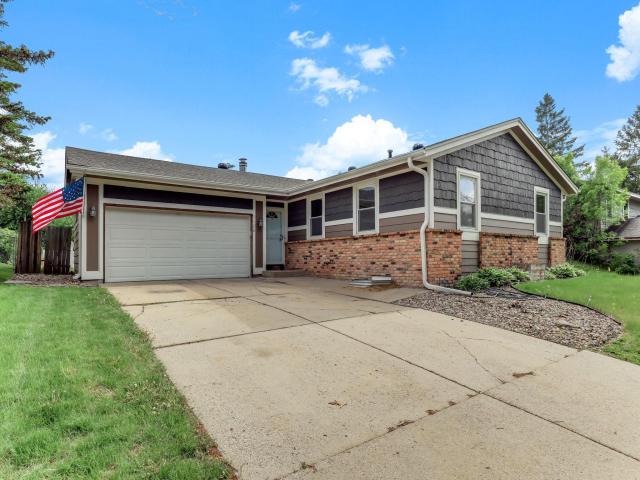5120 148th Path W Apple Valley MN 55124 - MLS# 7078076