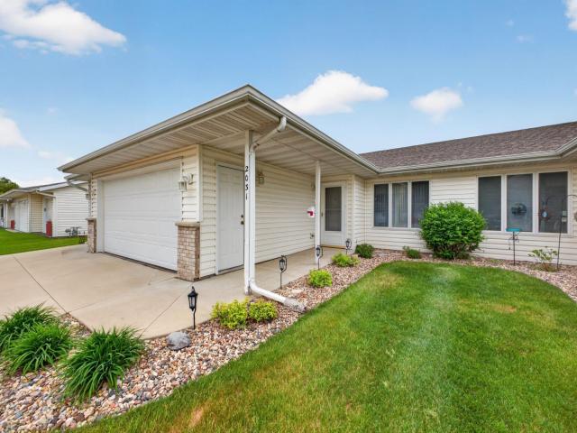 2031 Pinewood Road SE Rochester MN 55904 - MLS# 7078134