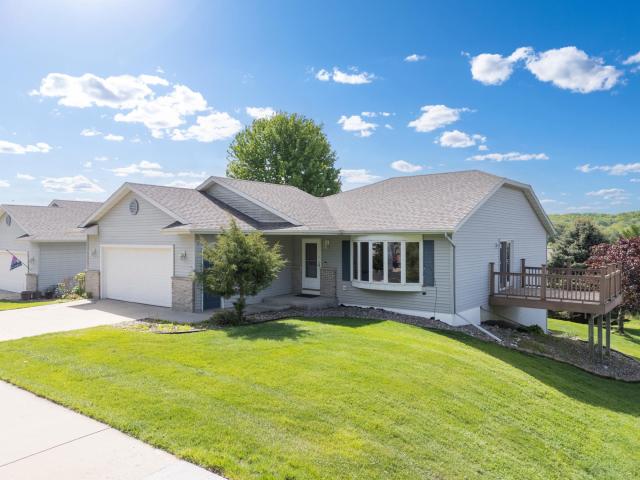 4524 Meadow Lakes Drive NW Rochester MN 55901 - MLS# 7078227