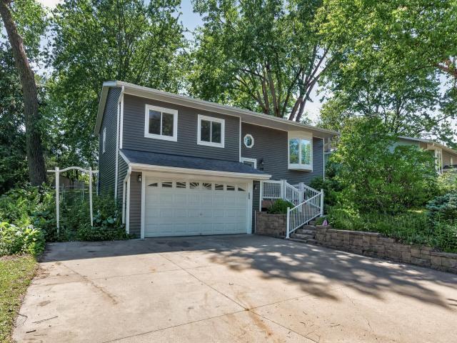 128 Birchwood Drive N Stillwater MN 55082 - MLS# 7078346