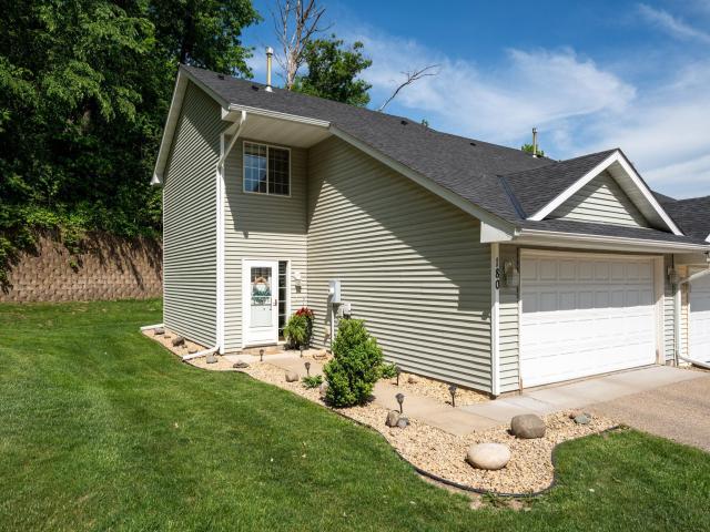 180 Oakmont Lane Red Wing MN 55066 - MLS# 7078453