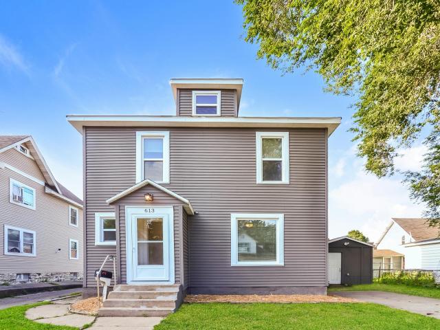 613 17th Avenue NE Minneapolis MN 55413 - MLS# 7078572