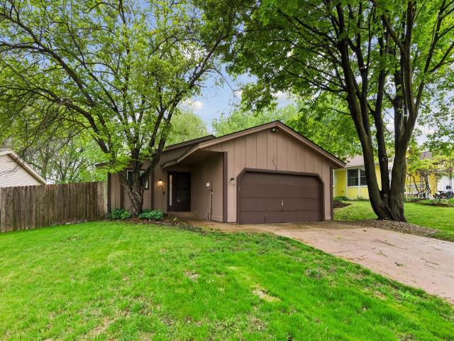 8450 Hiawatha Avenue Eden Prairie MN 55347 - MLS# 7078591
