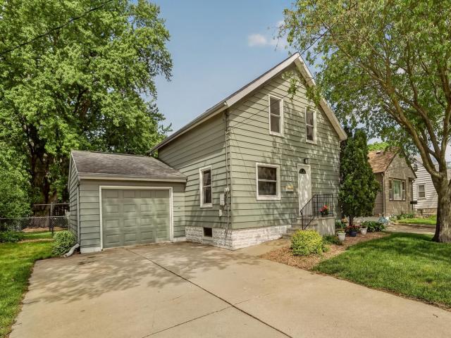 815 12th Avenue SE Rochester MN 55904 - MLS# 7078655
