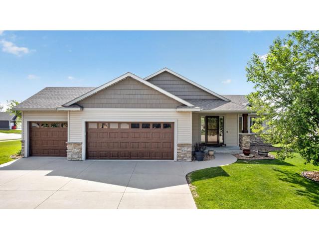 4201 Dodge Lane NE Rochester MN 55906 - MLS# 7078756