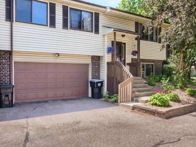11847 Undercliff Street NW Coon Rapids MN 55433 - MLS# 7078830