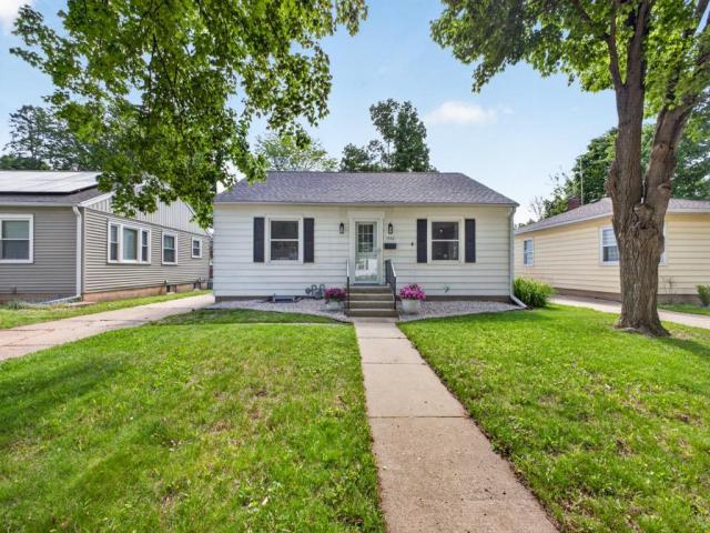 1522 7th Avenue NE Rochester MN 55906 - MLS# 7078964
