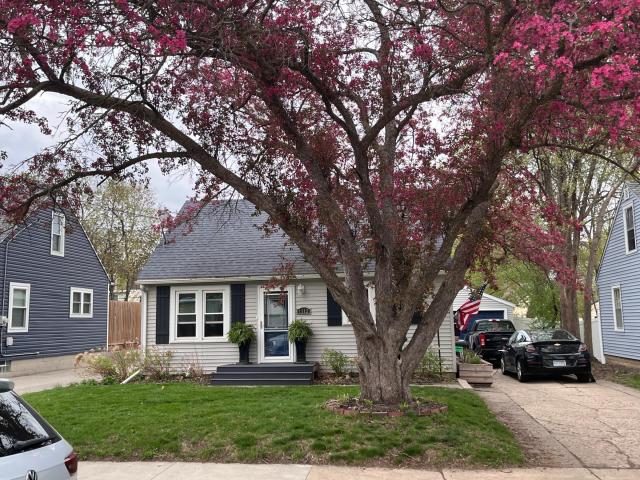 1112 7th Avenue NW Rochester MN 55901 - MLS# 7079002