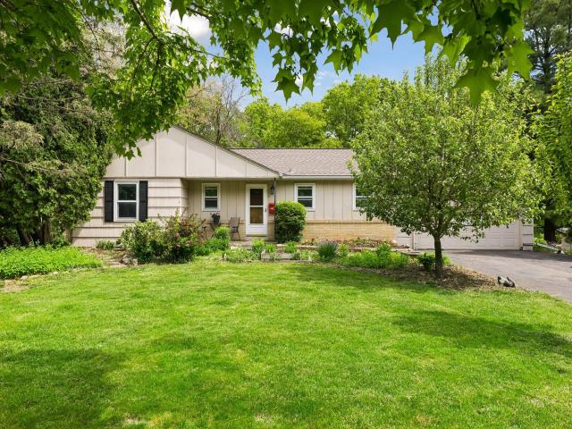 3613 Robin Lane Hopkins MN 55305 - MLS# 7079049