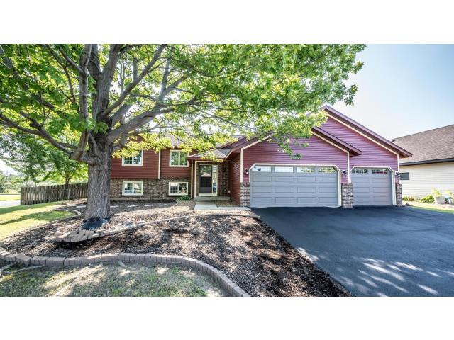 1500 Lakeview Curve Saint Paul MN 55122 - MLS# 7079285