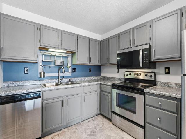66 9th Street E Unit 1614 Saint Paul MN 55101 - MLS# 7079292