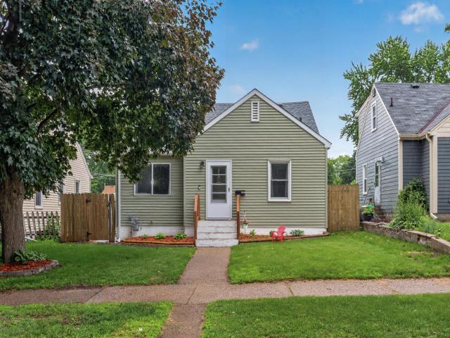 1843 Montana Avenue E Saint Paul MN 55119 - MLS# 7079385