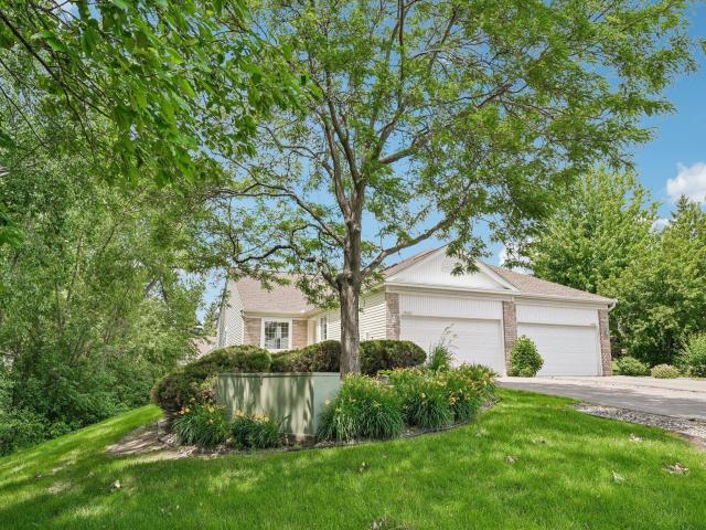 18523 Orchard Trail Lakeville MN 55044 - MLS# 7079474