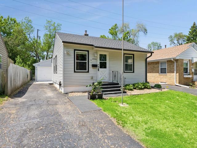 2924 Blackstone Avenue Saint Louis Park MN 55416 - MLS# 7079677