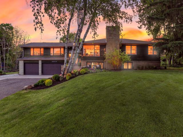 2011 Toledo Avenue N Minneapolis MN 55422 - MLS# 7079733