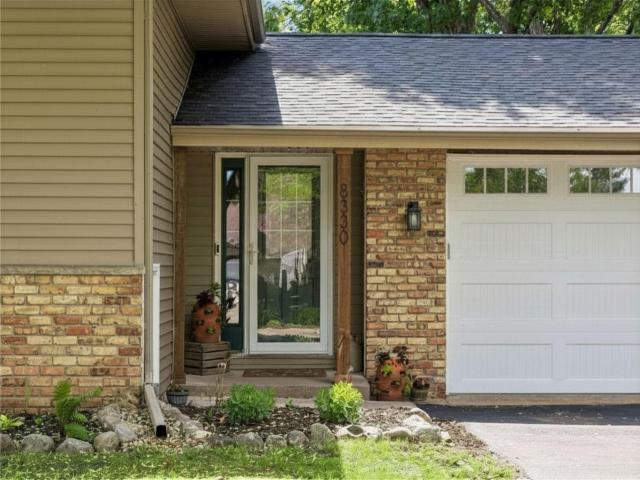 8330 Heather Avenue Eden Prairie MN 55347 - MLS# 7079814