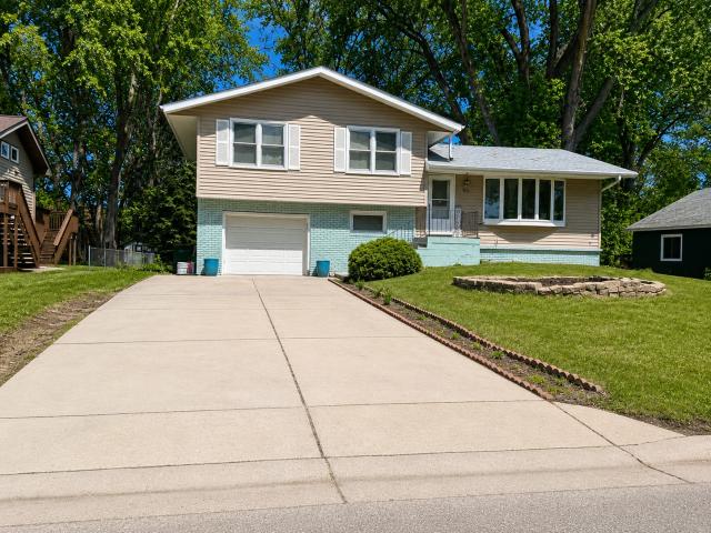 787 Berwood Avenue Saint Paul MN 55127 - MLS# 7079845