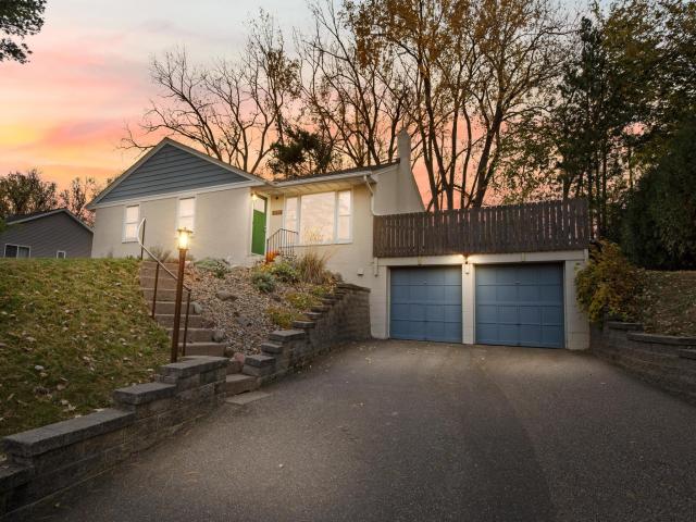 2579 Cypress Street Saint Paul MN 55109 - MLS# 7079898