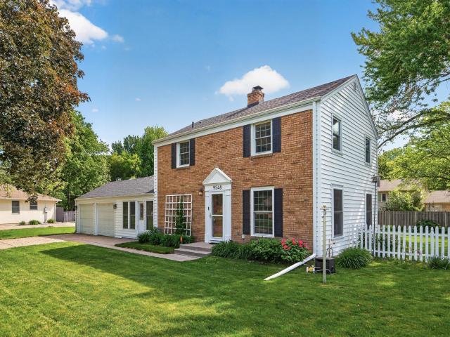 9548 Knox Avenue N Brooklyn Park MN 55444 - MLS# 7079913