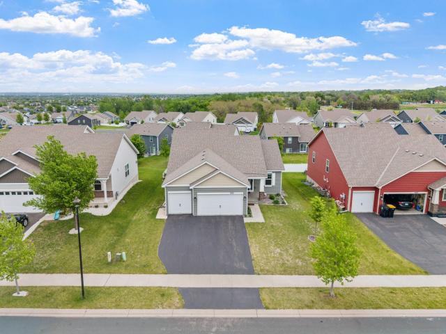 1989 Attenborough Street Shakopee MN 55379 - MLS# 7079977
