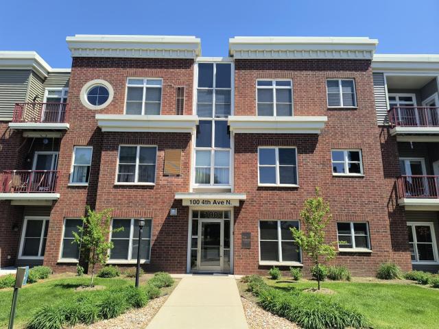 100 4th Avenue N Unit 107 South Saint Paul MN 55075 - MLS# 7080088