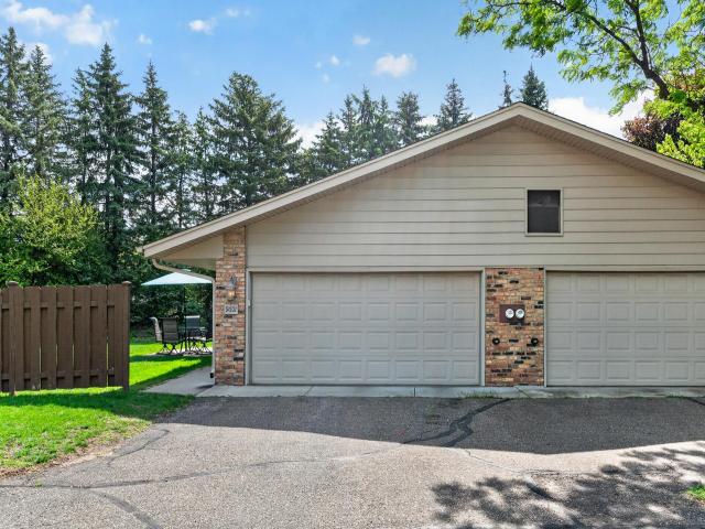 9601 Lonsdale Circle Hopkins MN 55305 - MLS# 7080119