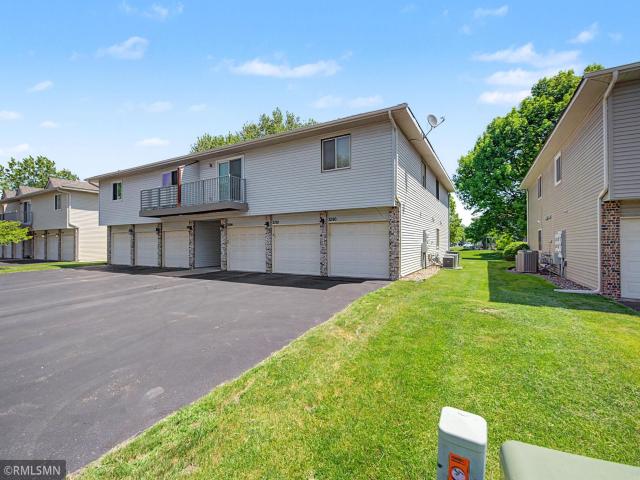 3292 Greenbrier Street Unit 3292D Saint Paul MN 55127 - MLS# 7080194