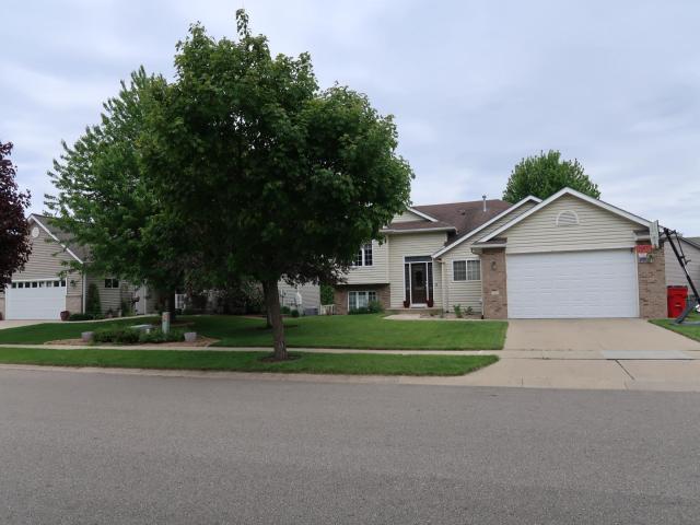 480 Manor Ridge Drive NW Rochester MN 55901 - MLS# 7080220