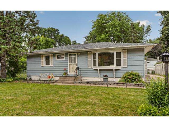 2412 25th Street NW Rochester MN 55901 - MLS# 7080363