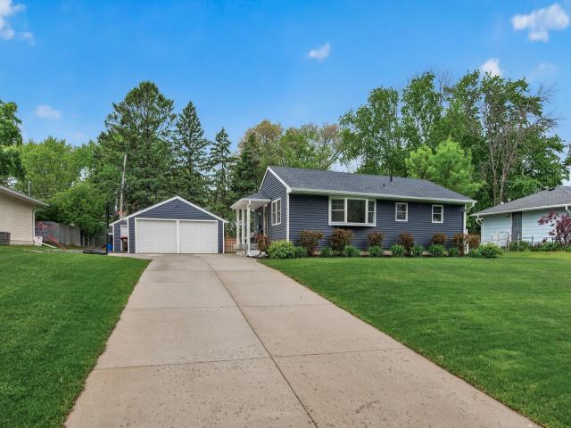 1164 Grospoint Avenue N Saint Paul MN 55128 - MLS# 7080606