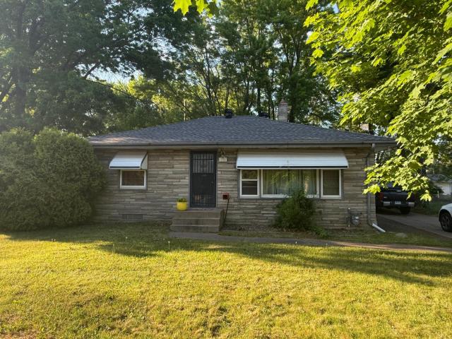 1751 Larpenteur Avenue E Maplewood MN 55109 - MLS# 7080623