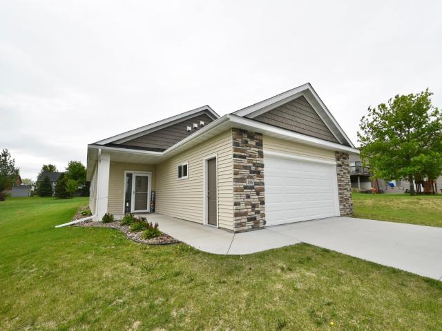 106 11th Street N Goodhue MN 55027 - MLS# 7080642