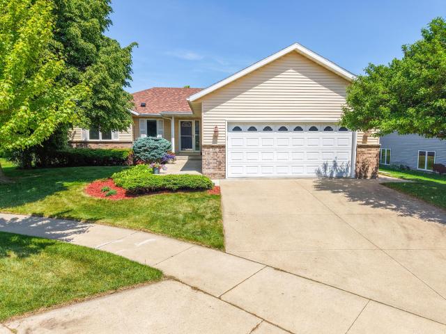 546 Lake Crest Lane NW Rochester MN 55901 - MLS# 7080867