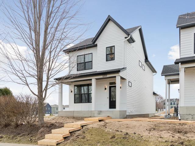 16909 Draft Horse Boulevard Lakeville MN 55044 - MLS# 7081220