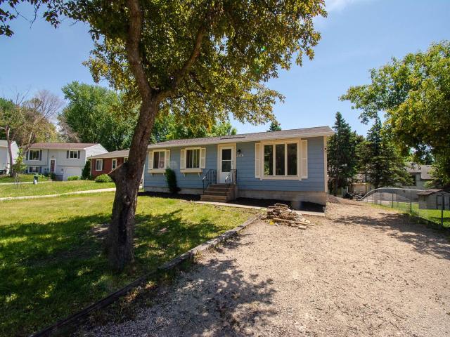 2526 Carla Lane NW Rochester MN 55901 - MLS# 7081267