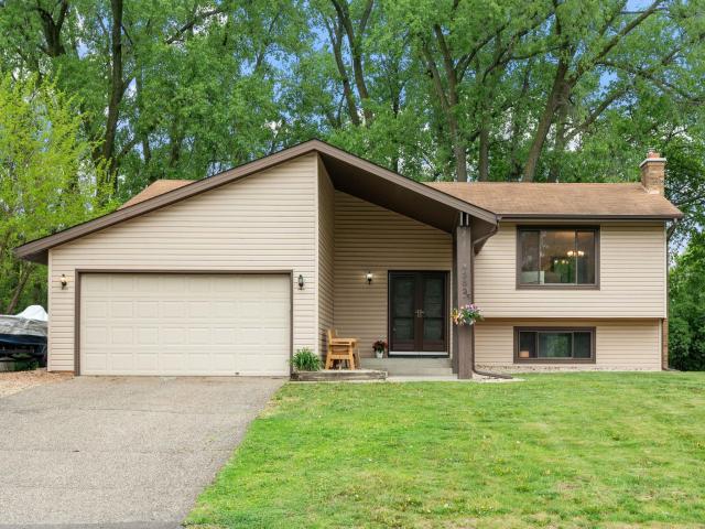 4382 Metcalf Drive Saint Paul MN 55122 - MLS# 7081298