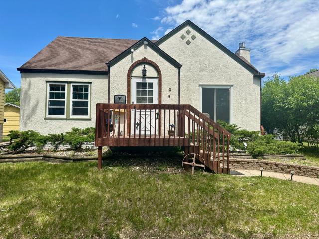 804 W Mark Street Winona MN 55987 - MLS# 7081397
