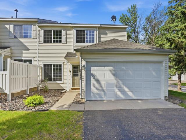 13229 Bush Lane Eden Prairie MN 55347 - MLS# 7081548