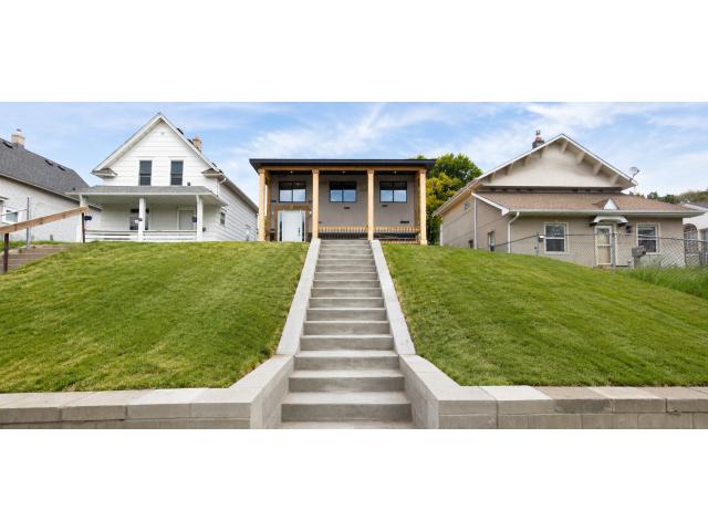 1319 Minnehaha Avenue E North Saint Paul MN 55106 - MLS# 7081820