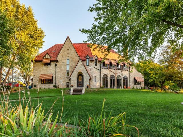 661 Market Street Winona MN 55987 - MLS# 7081945