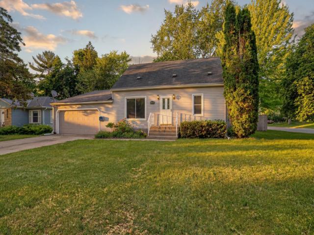 3633 Lowry Avenue N Minneapolis MN 55422 - MLS# 7082011
