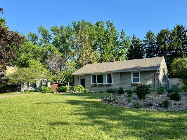 2094 Richard Avenue Saint Paul MN 55110 - MLS# 7082038