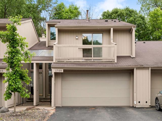 1709 Archer Court Minneapolis MN 55447 - MLS# 7082051