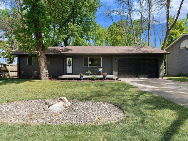 508 24th Street NE Owatonna MN 55060 - MLS# 7082119