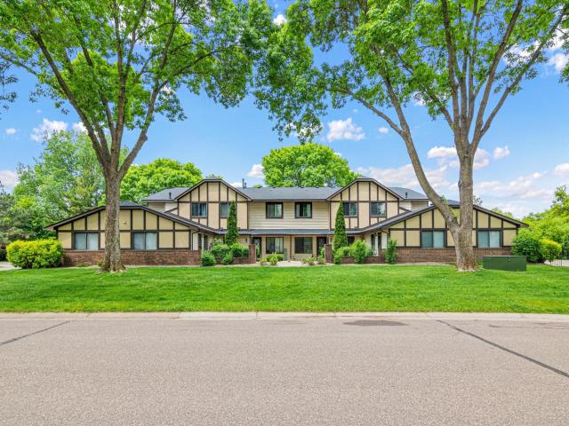 5961 Dellwood Avenue Saint Paul MN 55126 - MLS# 7082160