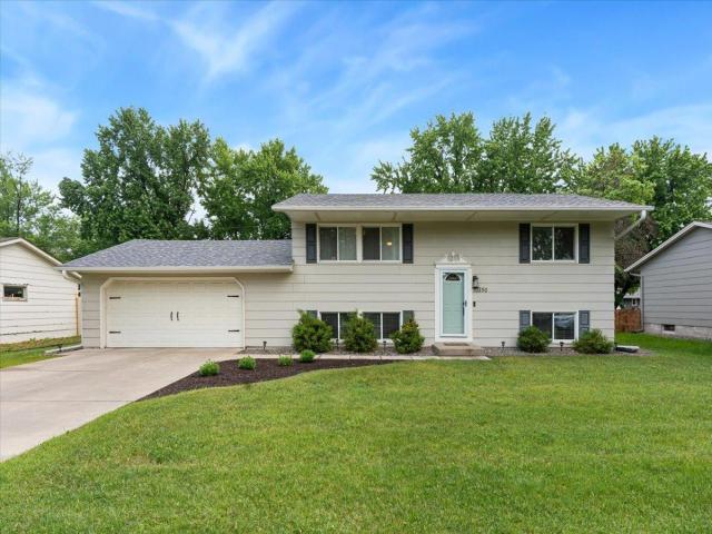 10250 99th Avenue N Maple Grove MN 55369 - MLS# 7082333