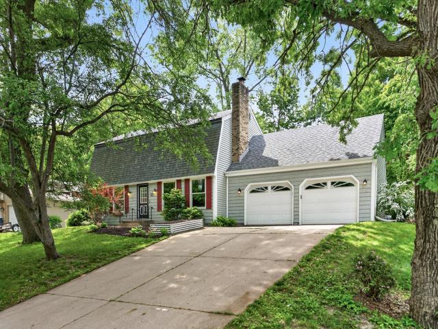113 E 135th Street Burnsville MN 55337 - MLS# 7082340